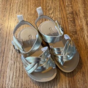 NWOT OshKosh B’Gosh Gold “Delores” Toddler Sandals, size 5M
